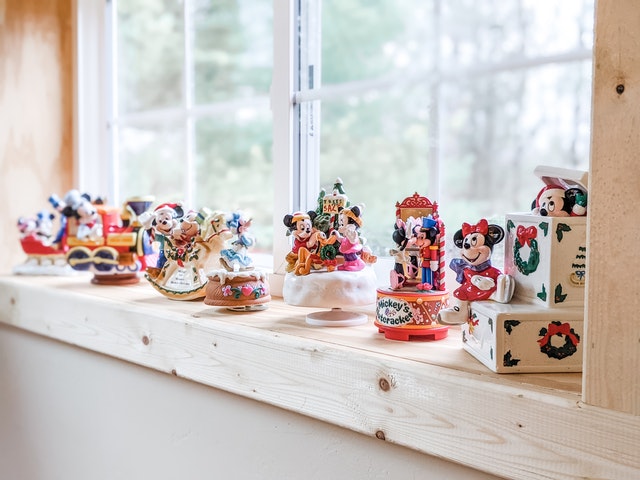 best souvenirs from florida disney christmas items