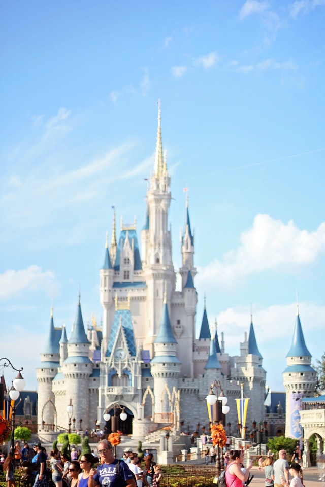 walt disney cinderella castle