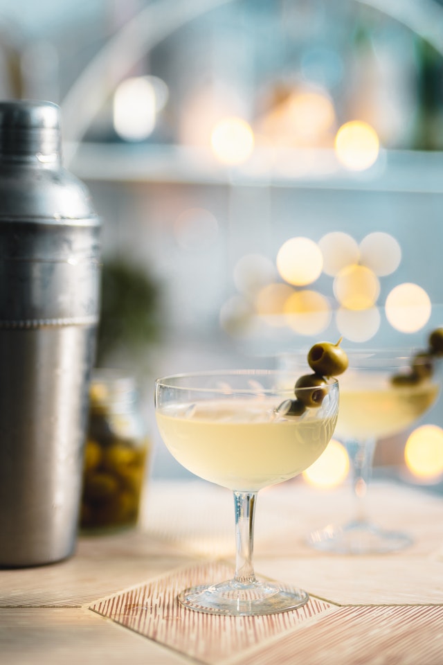 martini glass gin vs vodka